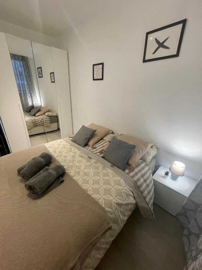Stylish One Bedroom Flat In The Heart Of Madrid Kültér fotó